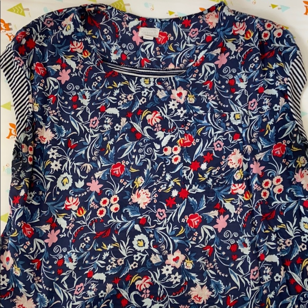 Caslon floral printed tee with pocket